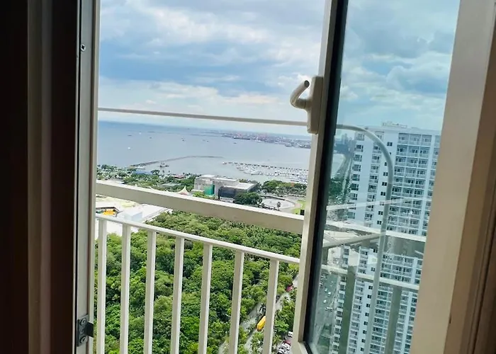 Hotel J Radiance Coast Residences Manila